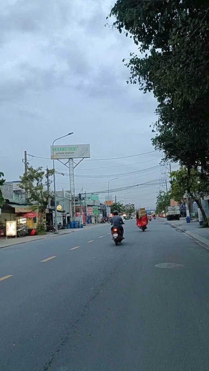 Nhà nghỉ mặt tiền đường Lê Thị Trung, Thuận An 366m² giá 32 tỷ - Cơ hội đầu tư tuyệt vời!