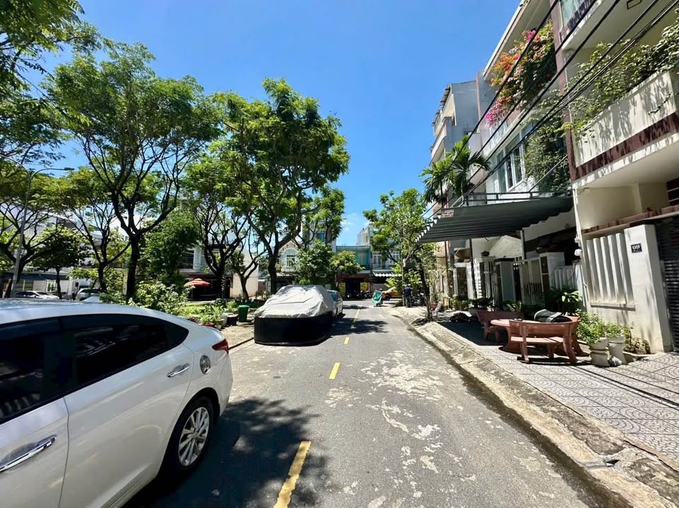 Đất mặt tiền Mỹ An, Ngũ Hành Sơn 90m² giá 12 tỷ - View công viên tuyệt đẹp!