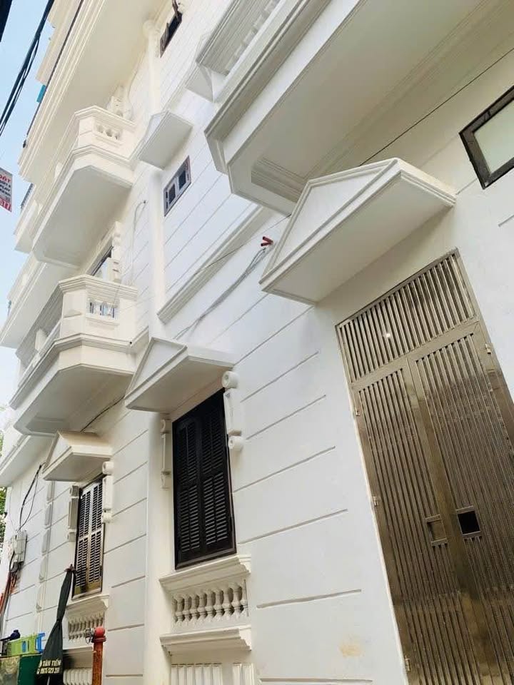 Nhà Bồ Đề, Long Biên 87m² giá thỏa thuận - Lô góc ô tô vào nhà