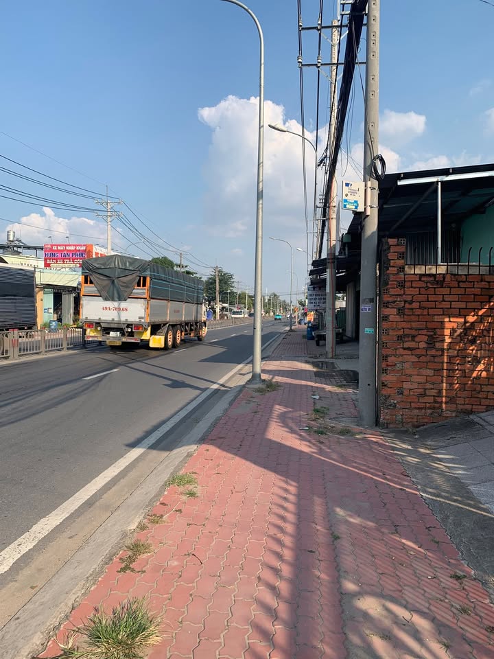 Đất Mặt Tiền Tỉnh Lộ 8, Củ Chi 1400m² giá 17.5 tỷ - Đầu tư sinh lời ngay!