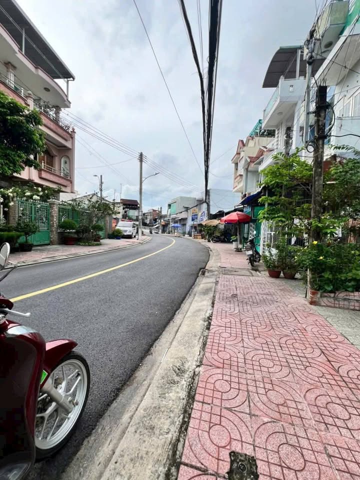 Nhà riêng mặt tiền đường Nguyễn Tri Phương, Mỹ Tho 44m² giá 2.5 tỷ - Cơ hội đầu tư hấp dẫn!