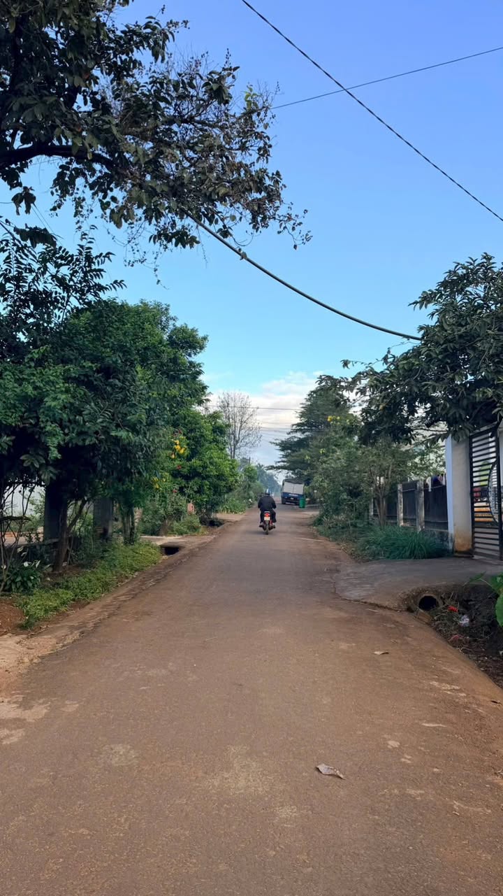 Đất mặt tiền đường B2, thôn 6 Cư Êbur 300m² giá 3.8 tỷ - Đầu tư sinh lời ngay!