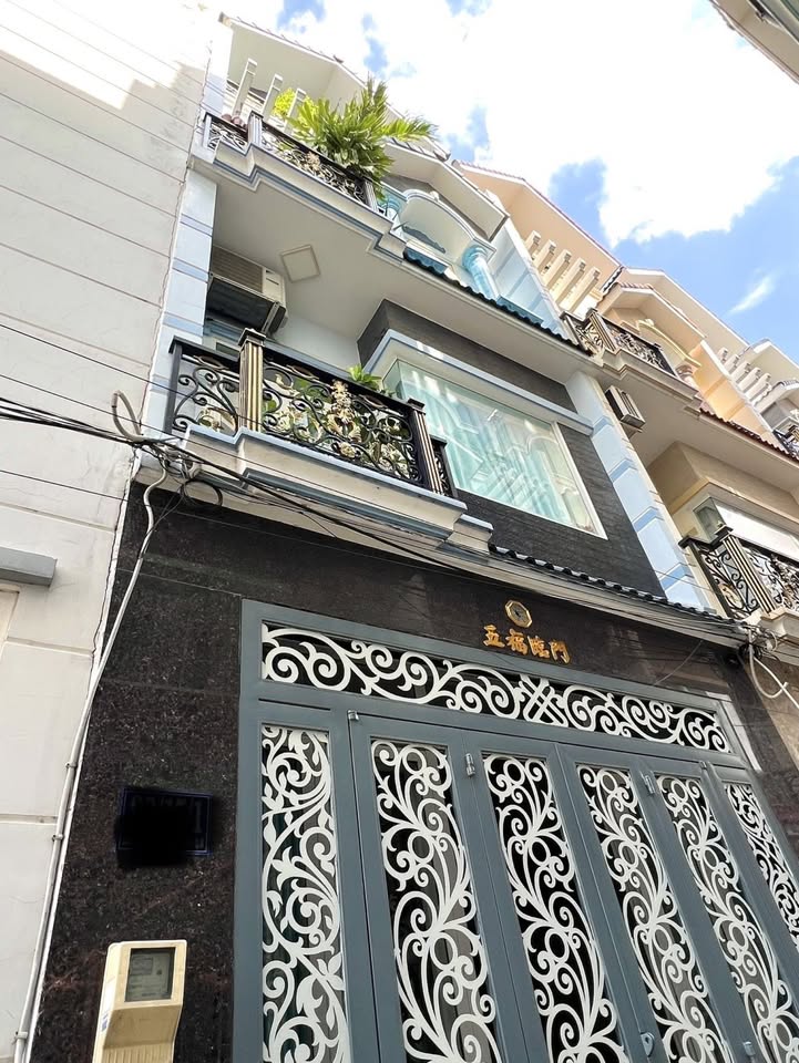 Nhà đẹp HXH An Dương Vương P16 Q8 53m² giá 6 tỷ - Sẵn sàng vào ở!