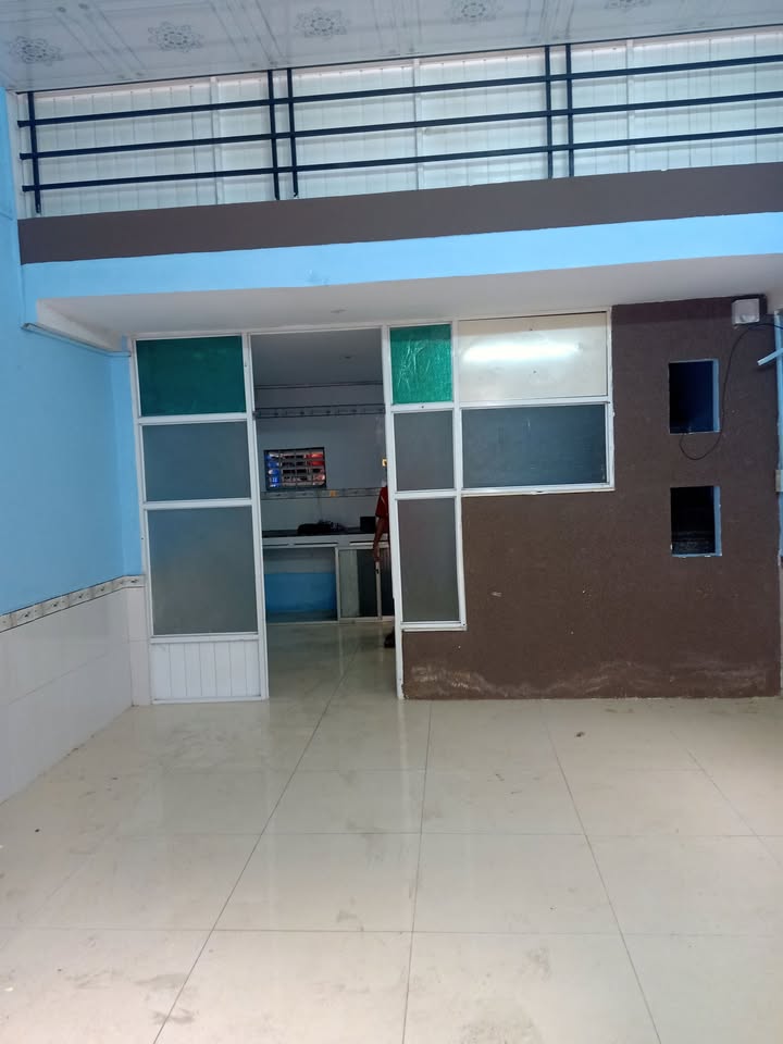 Nhà cho thuê hẻm 3 gác, Phường 7, Quận 8, Diện tích 32m² - Giá chỉ 4 triệu/tháng!