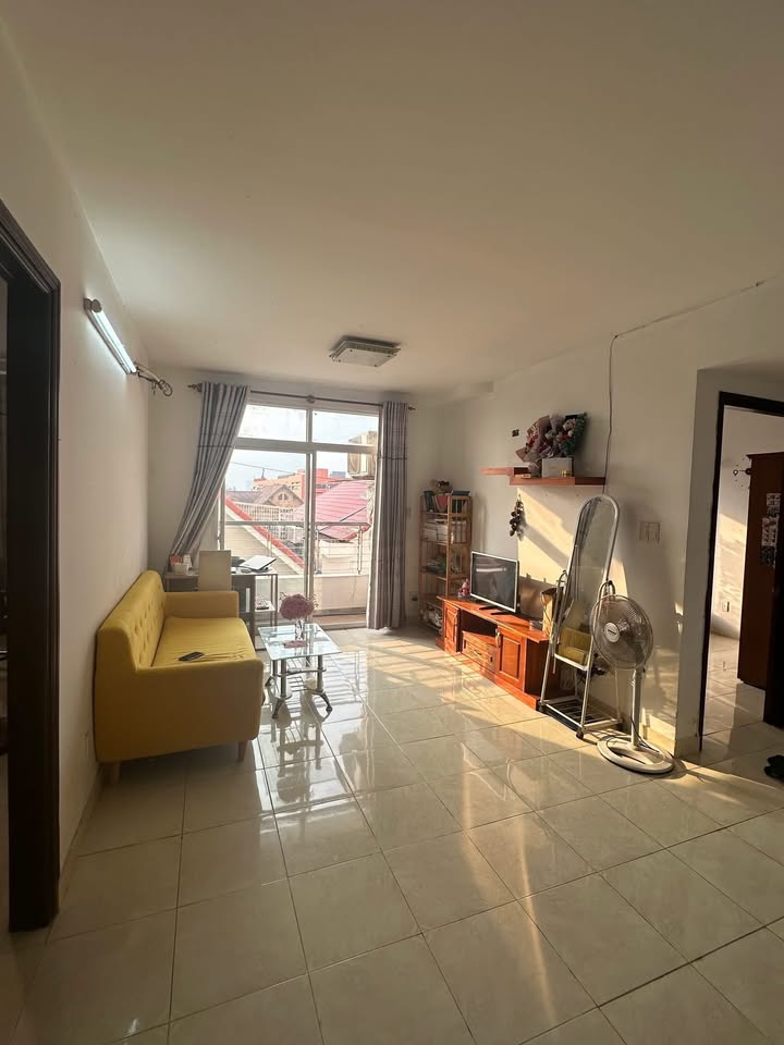 Phòng cho thuê chung cư Hồng Lĩnh Plaza Bình Chánh 3.9 triệu - Không lo kẹt xe!