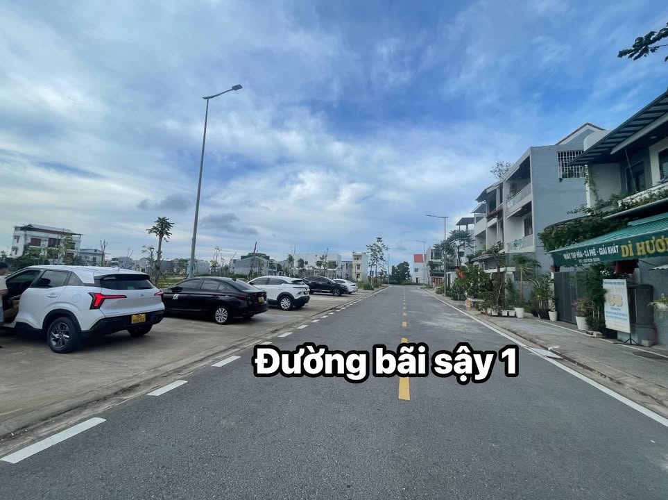 Đất nền Hương Sơ, Phú Xuân 100m² giá 2.1 tỷ - Vị trí cực đẹp, sổ hồng sang tên ngay!