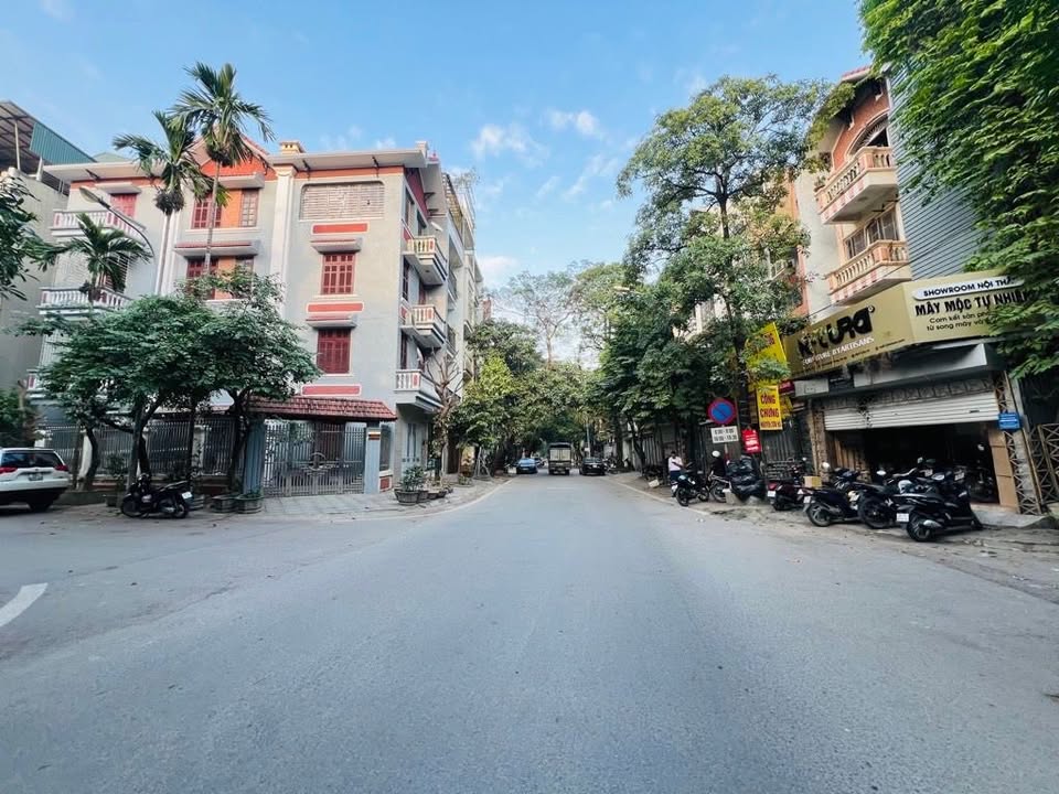 FrontHouse Nguyễn Khuyến Hà Đông 135m² giá thỏa thuận - Kinh doanh đỉnh cao!