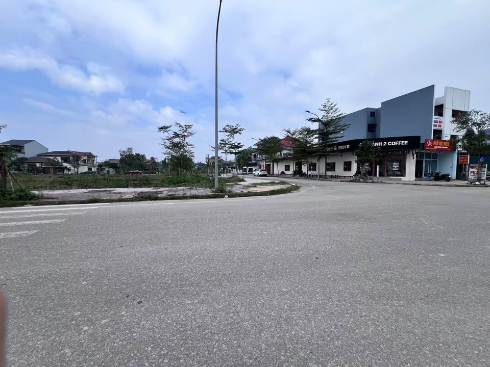 Đất liền kề mặt đường Lê Ninh, phường Trần Phú, TP Hà Tĩnh - Giá chỉ từ 8 tỷ