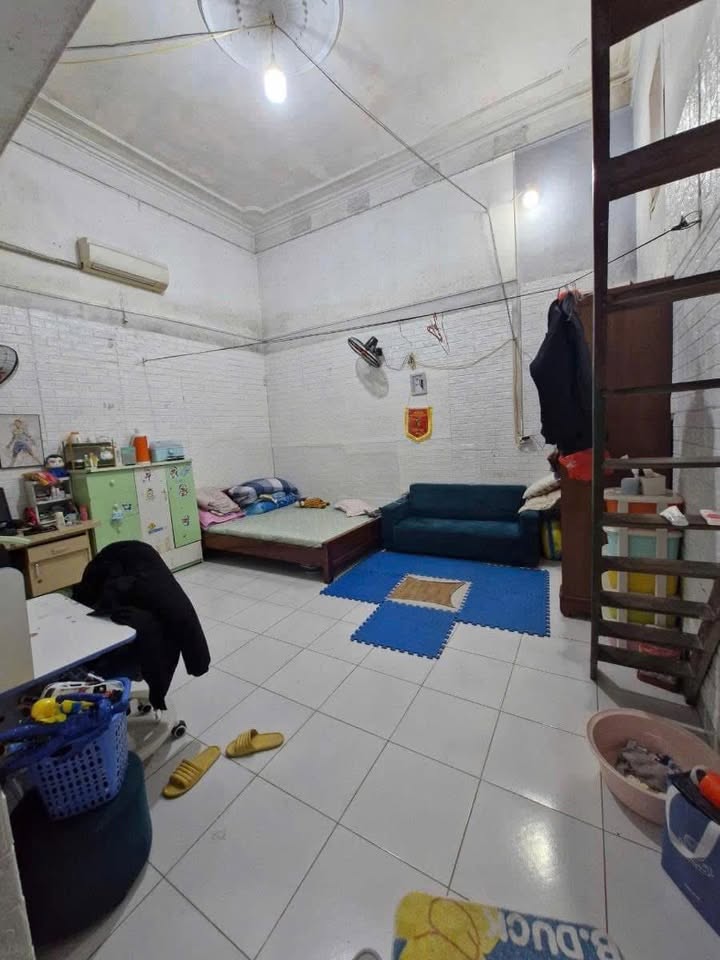 Nhà Phú Diễn 43m² giá 7.2 tỷ - Ô tô vào tận nhà, sổ đỏ chính chủ!