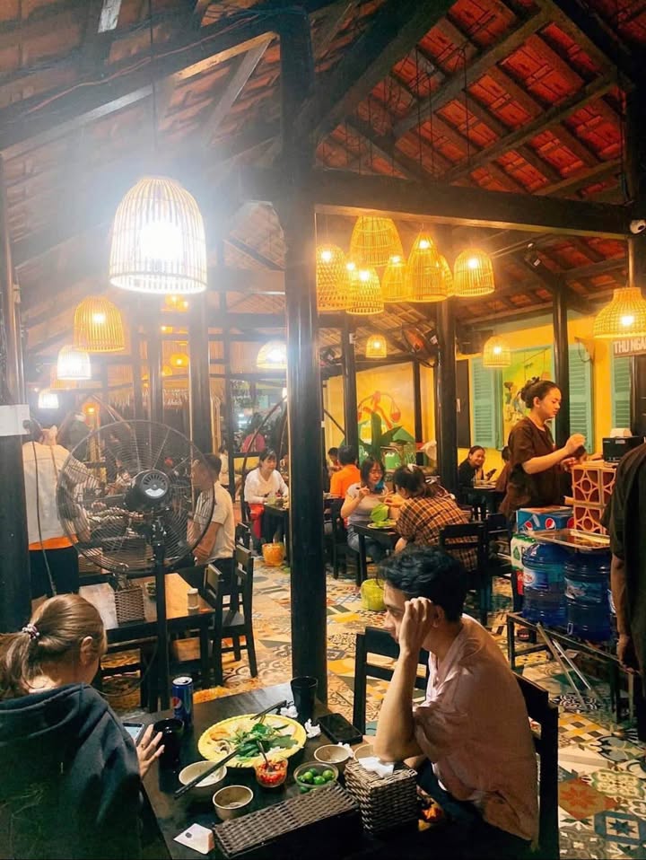 Mặt bằng góc 2 mặt tiền Châu Thị Vĩnh Tế, Đà Nẵng 200m² - Kinh doanh đa ngành nghề