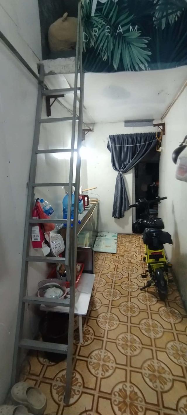 Nhà nhỏ cho thuê ngõ Chợ Văn Chương 10m² giá 2 triệu - Đầy đủ tiện nghi