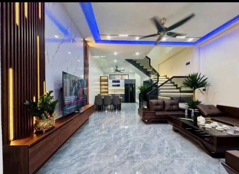 Nhà phố Việt Trì 75m² giá 3 tỷ - Thiết kế hiện đại và đẹp mắt!