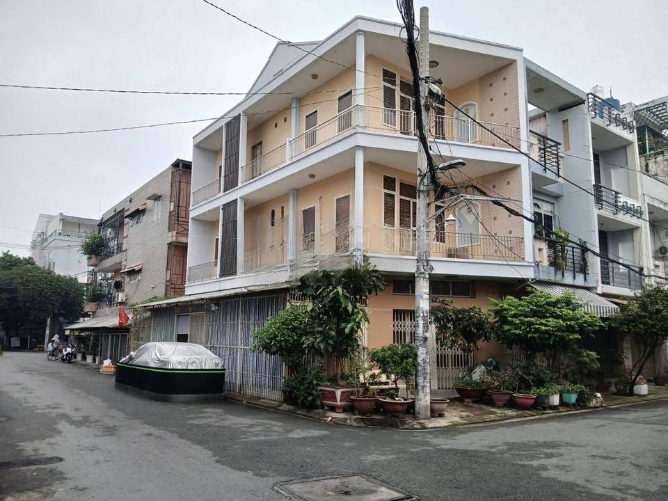 Nhà cho thuê hẻm Tân Hòa Đông 51m² giá 19 triệu - Hẻm xe hơi, góc 2 mặt tiền!