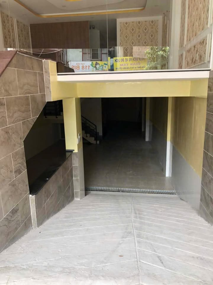 Bán gấp FrontHouse mặt tiền Mai Thị Lựu, Quận 1 - 146.2m², giá 47.5 tỷ!