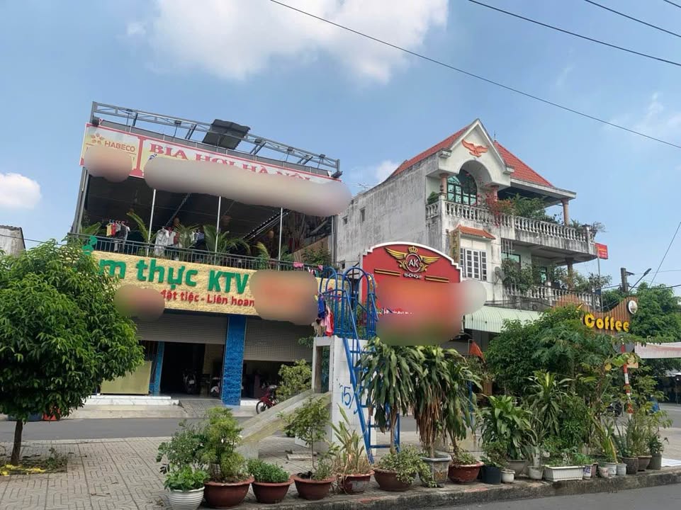 Nhà hàng 2 tầng Dĩ An 300m² giá 14 tỷ - Vị trí vàng kinh doanh đỉnh cao!