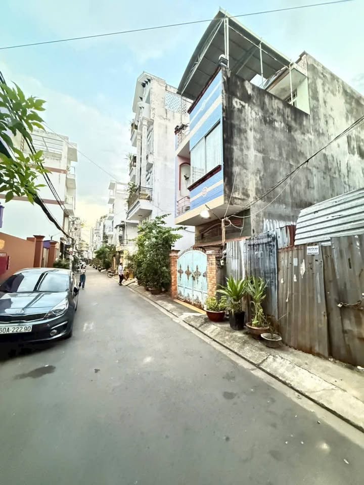 Đất nền chính chủ Q7 72m² giá 6.3 tỷ - Pháp lý rõ ràng, thuận tiện xây dựng!