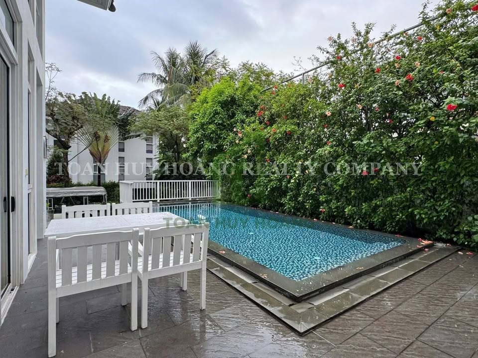 Biệt thự cho thuê tại Premier Village Đà Nẵng 300m² giá 84.3 triệu - Thiết kế hiện đại, gần biển!