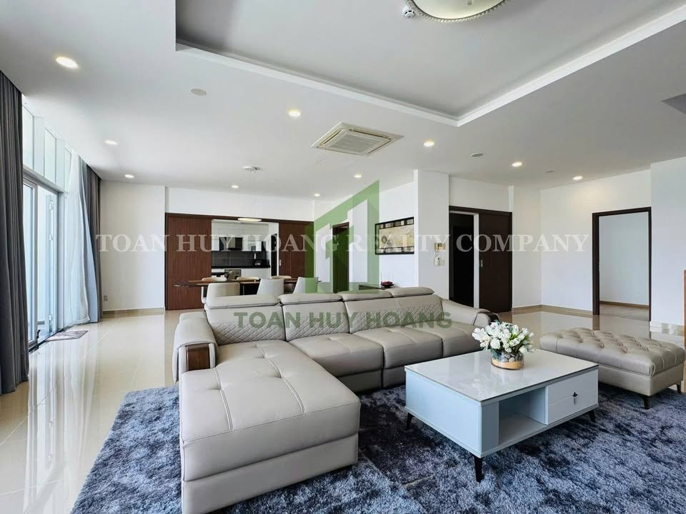 Căn hộ Penthouse 4 Phòng Ngủ Blooming Tower Đà Nẵng 450m² - Nội Thất Hiện Đại, Thuê Ngay!