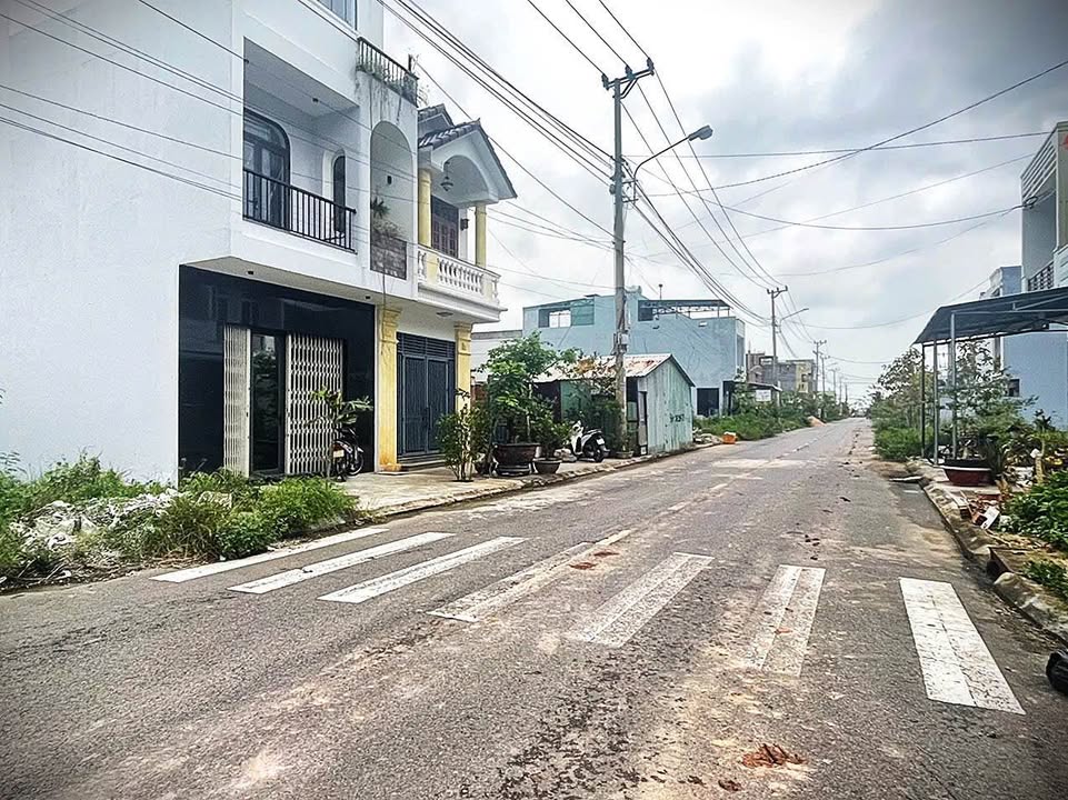 Đất nền Nhơn Phú, Quy Nhơn 115m² giá chỉ 3.1 tỷ - Gần công viên thoáng mát!