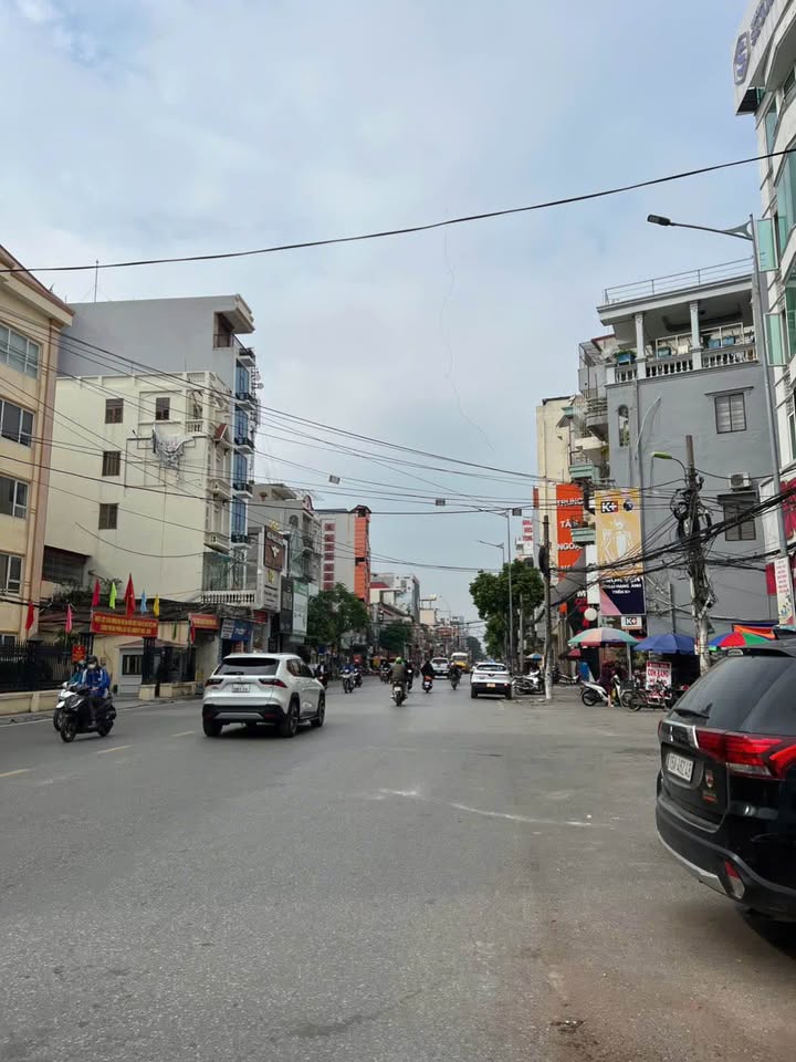 Nhà 3 tầng mặt đường Tô Hiệu, quận Lê Chân, Hải Phòng 79m² giá 16 tỷ - Đầu tư sinh lời ngay!