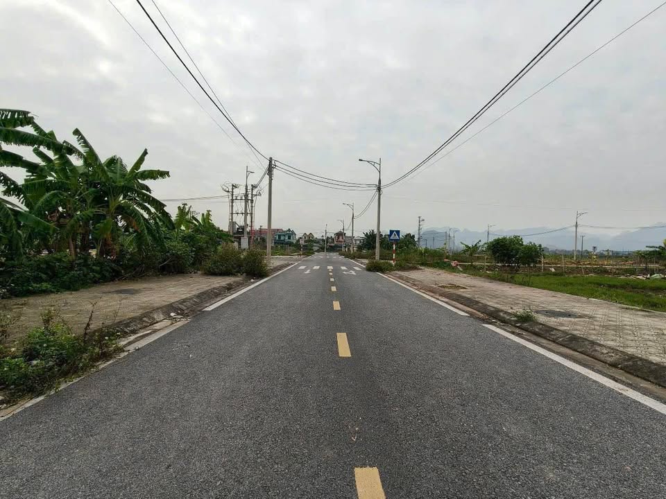 Lô đất đẹp 92,5m² tại Lê Hồng Phong, Phủ Lý - Giá chỉ 2,3 tỷ!