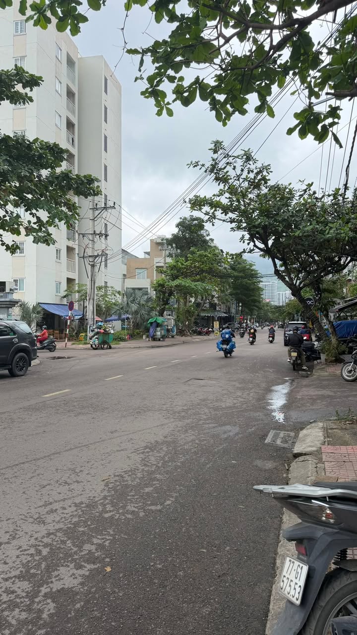 Nhà mặt tiền Hoàng Văn Thụ Quy Nhơn 44m² giá 4 tỷ - Sẵn sàng vào ở ngay!