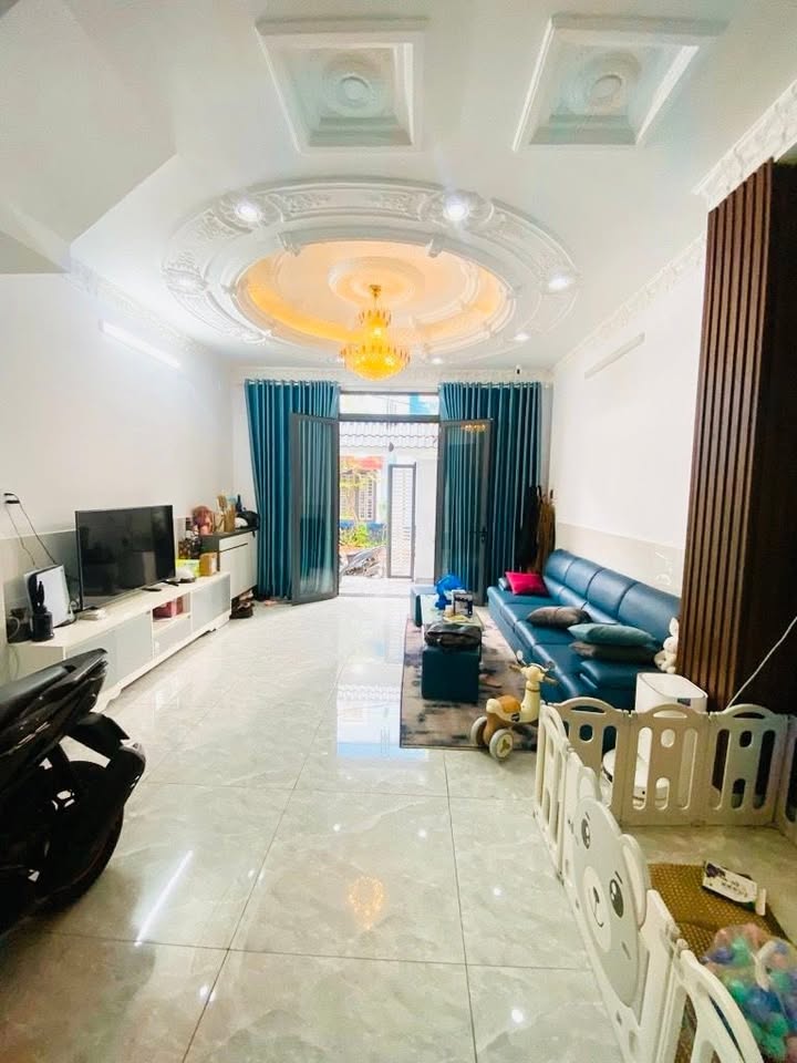 Nhà phố Huỳnh Tấn Phát, Quận 7, 98.7m² giá 6 tỷ - Chính chủ, ở ngay!