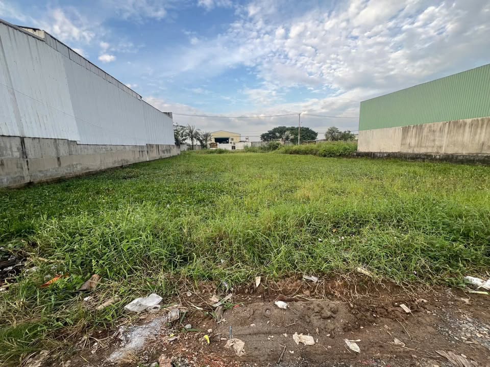 Đất nền Hóc Môn 95m² giá 2.65 tỷ - Đường Nguyễn Thị Ly xe tải 10 tấn