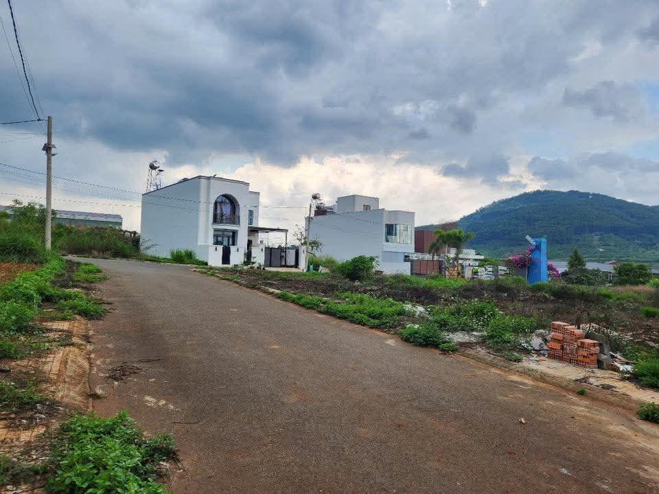 Đất Biệt Thự Hiệp Thạnh, Đức Trọng, Lâm Đồng: 130m² giá 1,7 tỷ - Cơ hội đầu tư hấp dẫn!