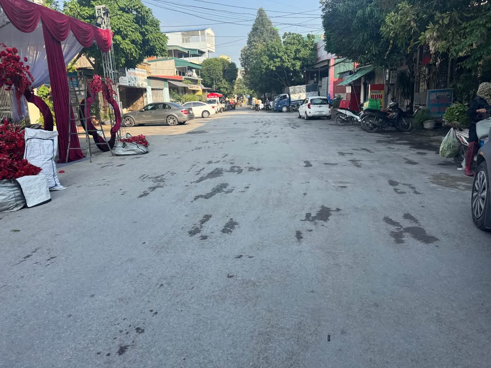 Lô đất mặt tiền đường Nguyễn Tĩnh, phường Đông Hương, 124.5m² - Vị trí kinh doanh sầm uất!