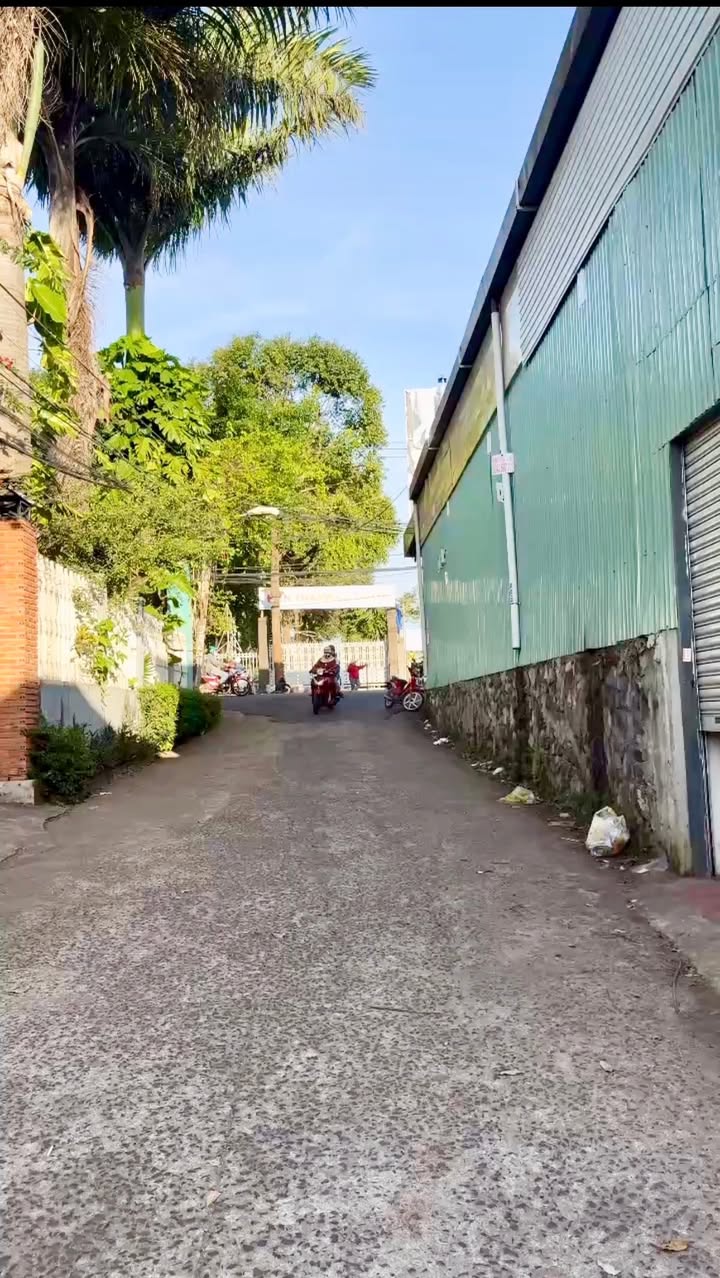 Đất nền 143 Y Moan, Buôn Ma Thuột 70m² giá 3.15 tỷ - Sổ đỏ chính chủ