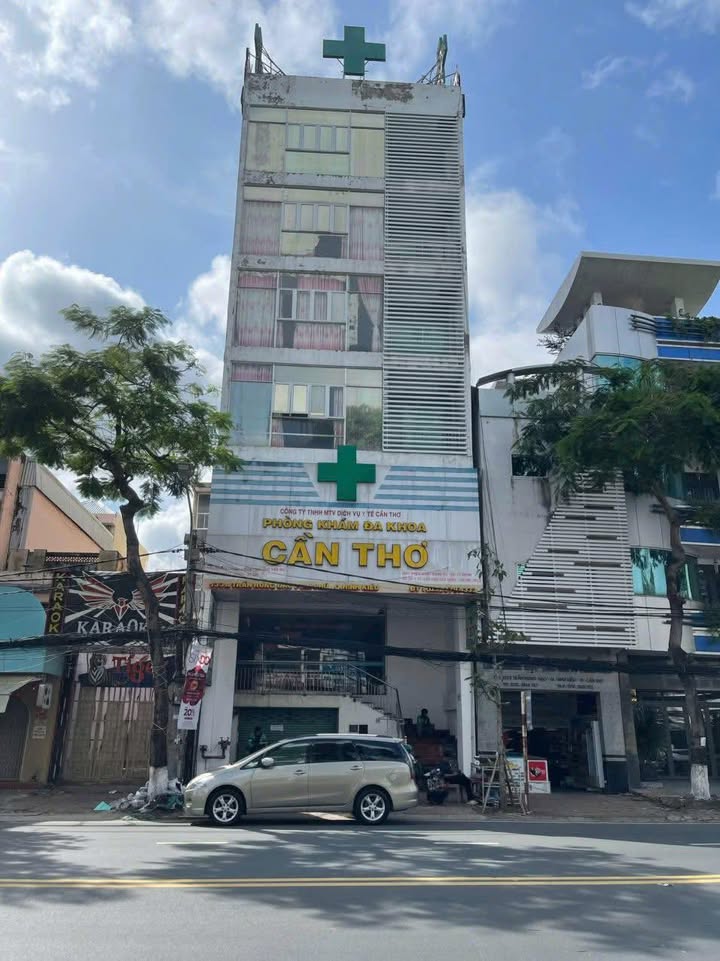 Cho thuê tòa nhà mặt tiền Trần Hưng Đạo, Ninh Kiều, Cần Thơ - Diện tích 1.661m², giá thỏa thuận!