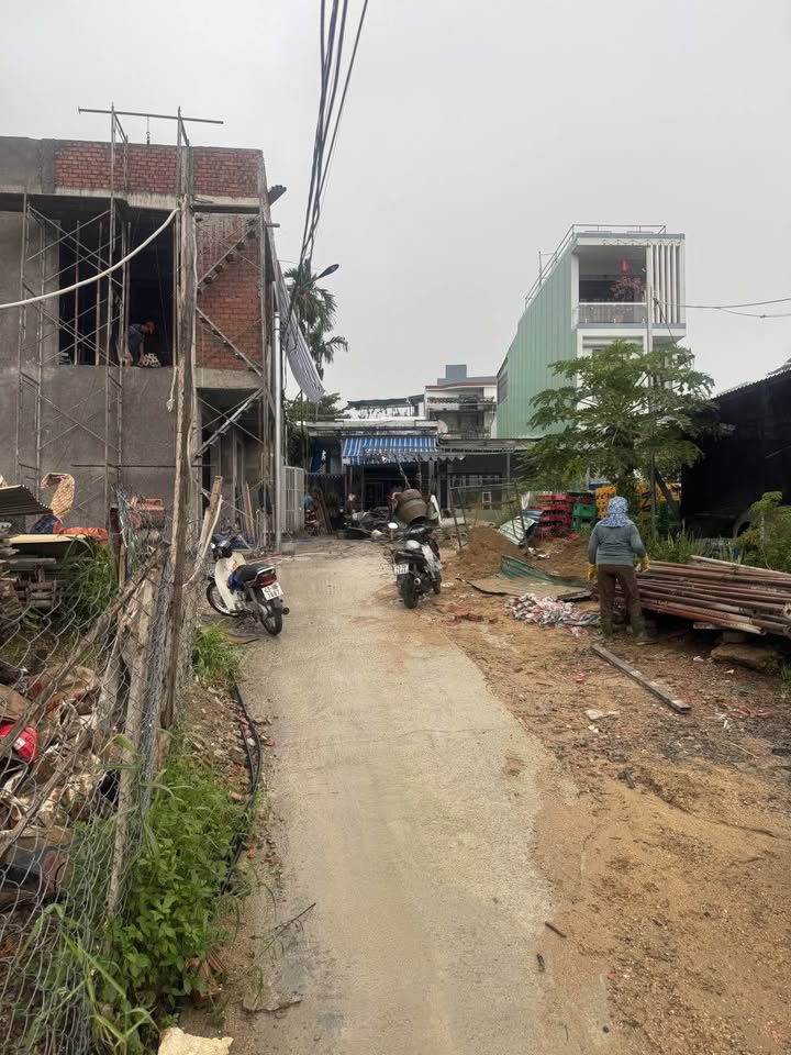 Nhà C4 Trần Ngọc Sương Cẩm Lệ 90m² giá 3 tỷ - Vào ở ngay!