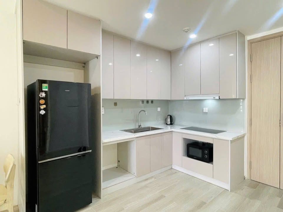 Căn hộ Vinhomes Grand Park Thủ Đức 1PN+ giá 9.5 triệu - Full nội thất, ở liền!