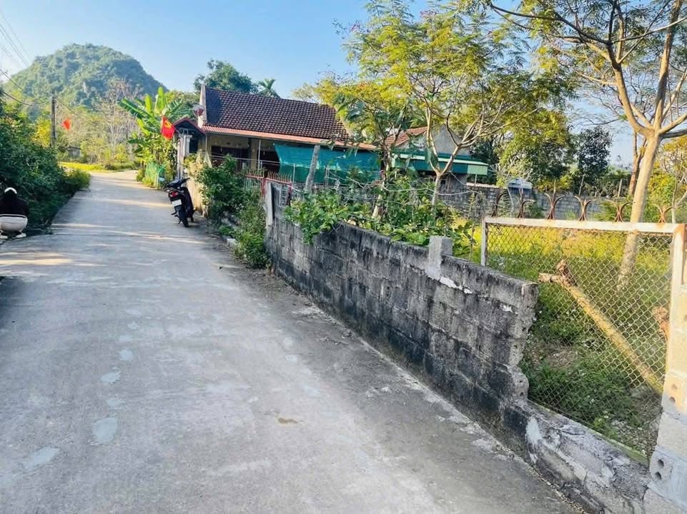 Đất thổ cư 845.6m² tại xóm Trung Hoa, Yên Thủy - Pháp lý rõ ràng, giá chỉ 1 tỷ!