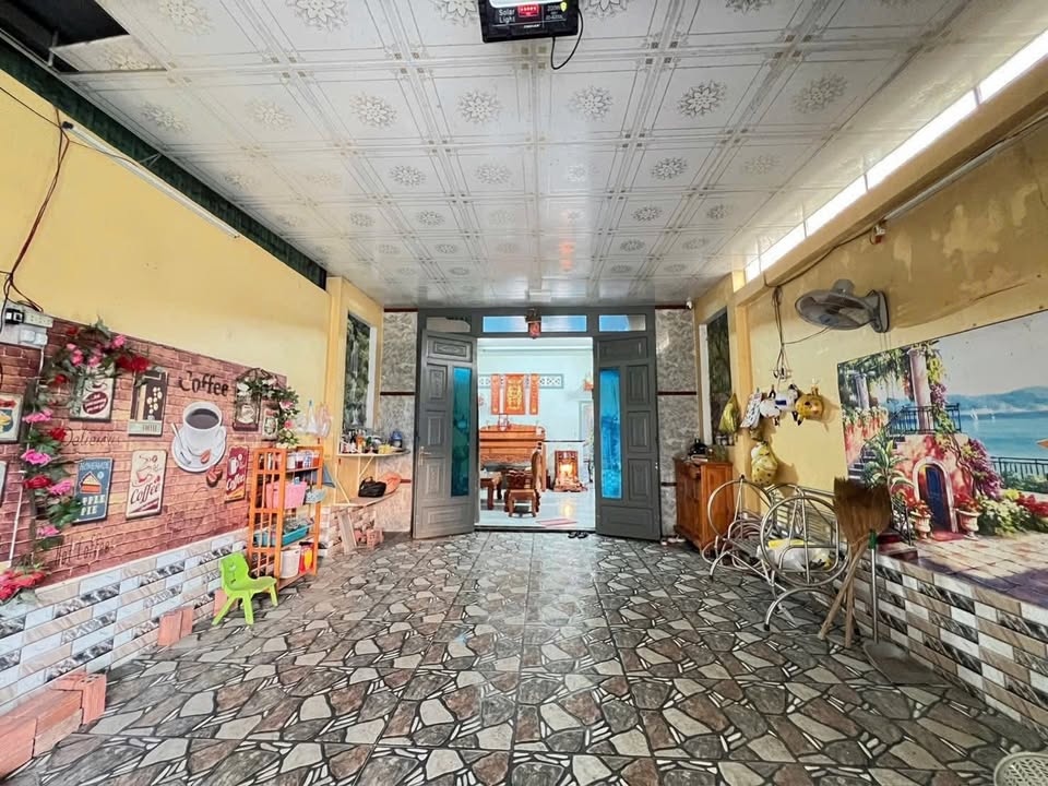 Nhà mặt tiền đường Đá Xanh 160m² giá 1.5 tỷ - Chính chủ bán gấp!