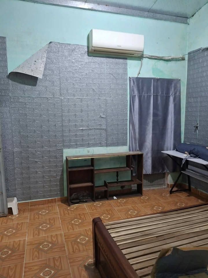 Nhà cấp 4 cho thuê mặt tiền đường Đoàn Khuê, Đà Nẵng - Chỉ 3 triệu/tháng!