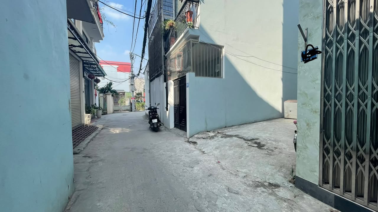 Đất Phúc Lợi Long Biên 39m² giá 7 tỷ - Ô tô 7 chỗ vào tận nơi!