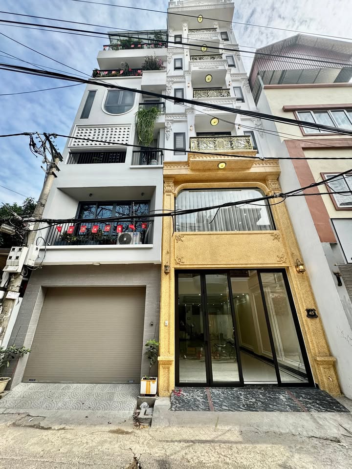 Bán biệt phủ Thạch Bàn Long Biên 76m² giá 18 tỷ - Đầu tư an toàn, vị trí đắc địa!