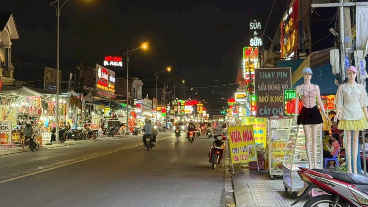 Nhà mặt tiền kinh doanh KDC Thuận Giao, Bình Dương 185m² giá 10.5 tỷ - Đầu tư sinh lời ổn định