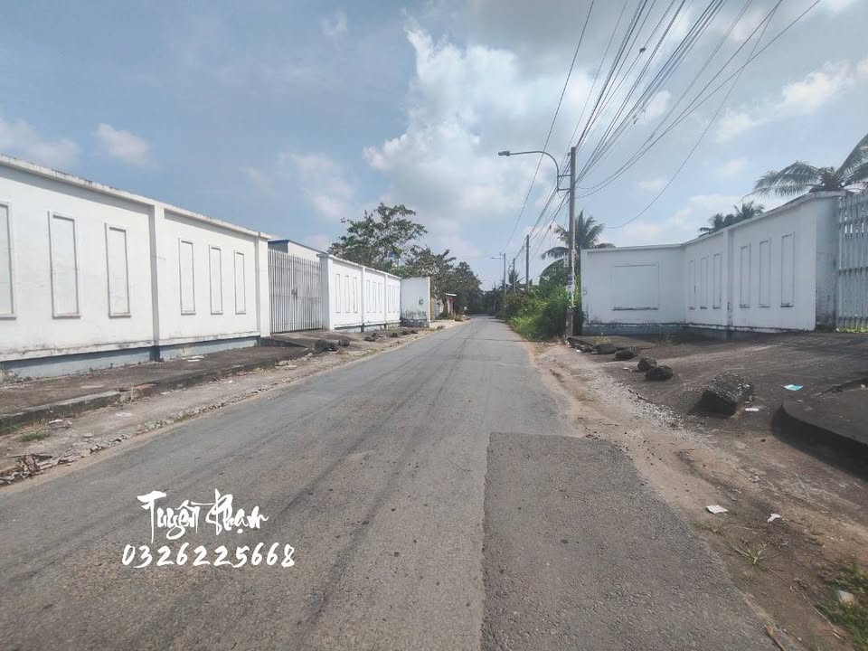 Đất mặt tiền Đường Huyện 90C, Đạo Thạnh, 300m² giá chỉ 2 tỷ - Đầu tư sinh lời ngay!