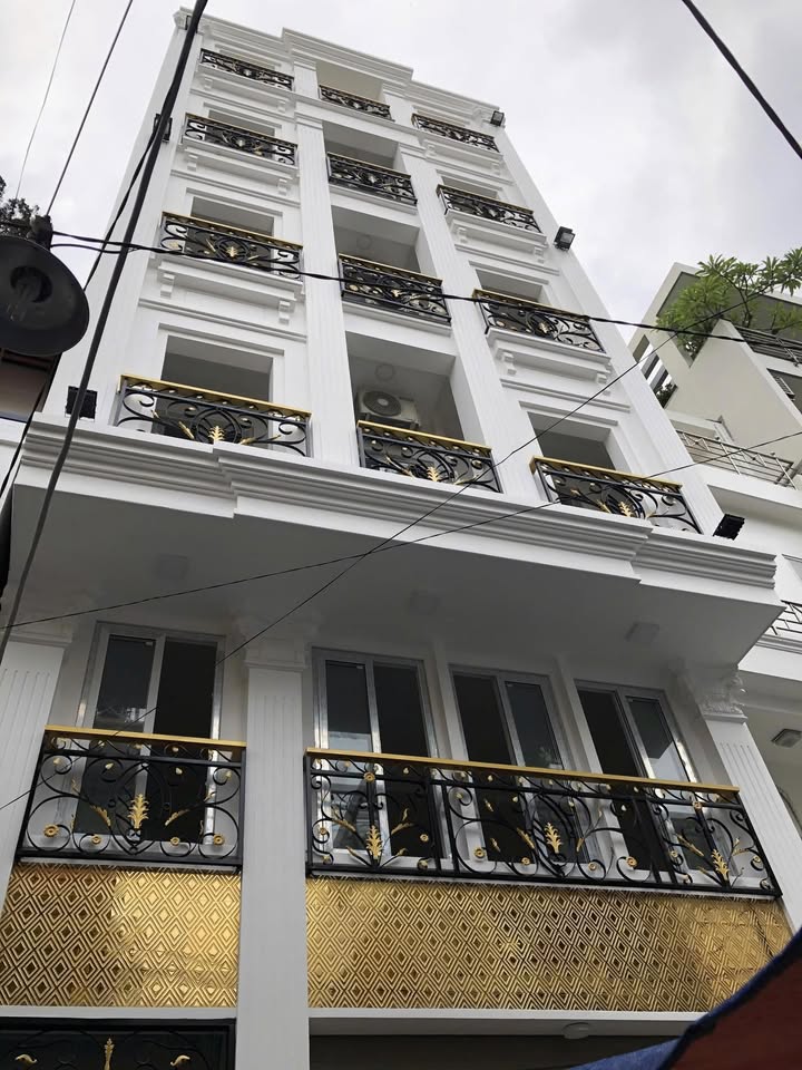 Chính chủ bán CHDV Hẻm XH 1/ Nguyễn Trãi, Quận 5 - Diện tích 106.8m² - Giá chỉ 30 tỷ