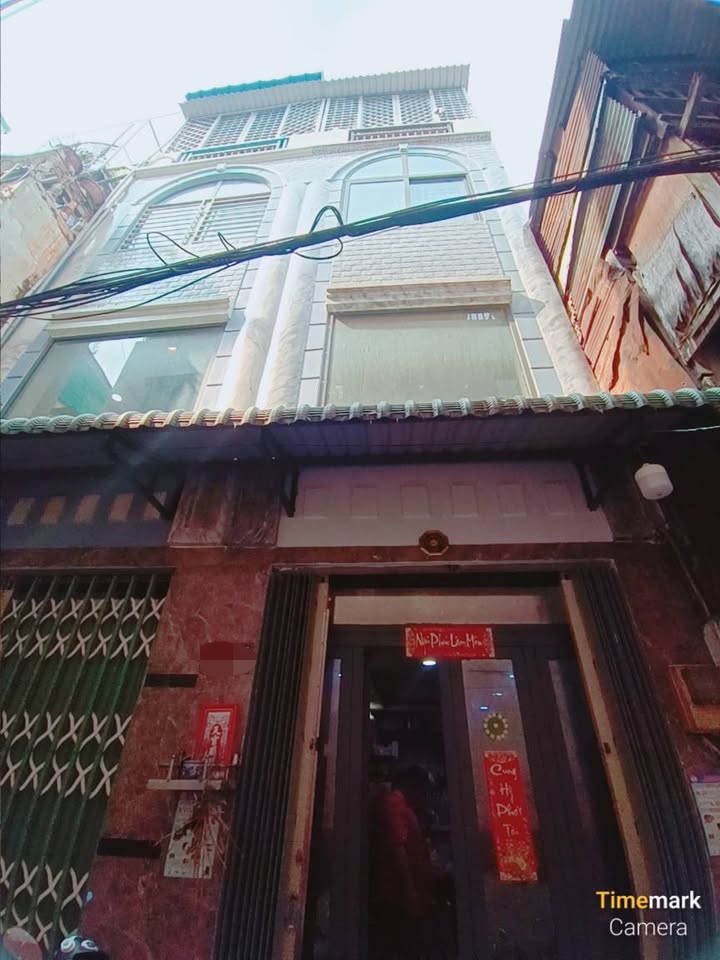 Nhà hẻm ba gác Lê Hồng Phong 20m² giá 3,8 tỷ - Vị trí đắc địa, gần mặt tiền!