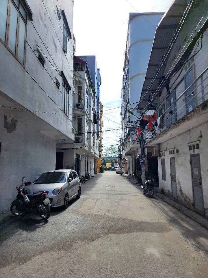 Nhà phố Cổ Nhuế 2, quận Bắc Từ Liêm 57m² giá 8 tỷ - Đầu tư sinh lời hấp dẫn!
