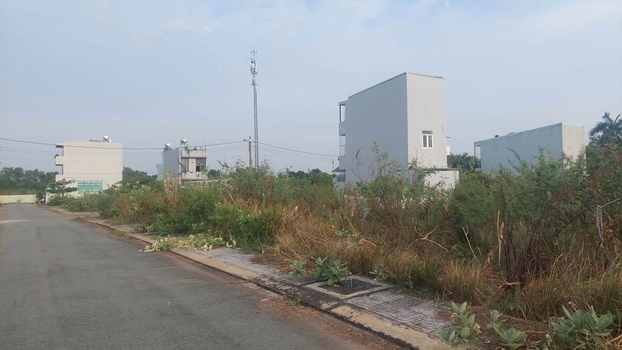 Đất thổ cư Long Phước Thủ Đức 56m² giá 2,33 tỷ - Pháp lý rõ ràng, sẵn sàng công chứng!