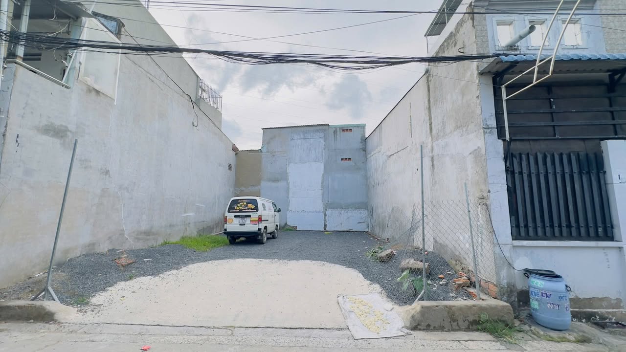 Đất thổ cư 88.6m² tại Dĩ An giá 4.5 tỷ - Mặt tiền đường ô tô thông thoáng!