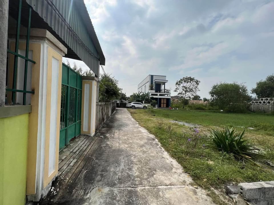 Đất nền Ba Đồn 144m² giá 800 triệu - Gần trung tâm, ô tô vào tận nơi!