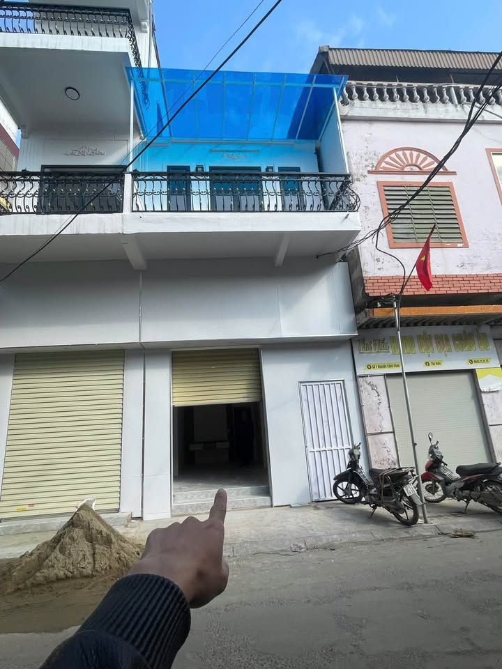 Nhà 2 tầng tại phường Hồng Sơn, TP Vinh 41.5m² giá 3.6 tỷ - Kinh doanh sầm uất!