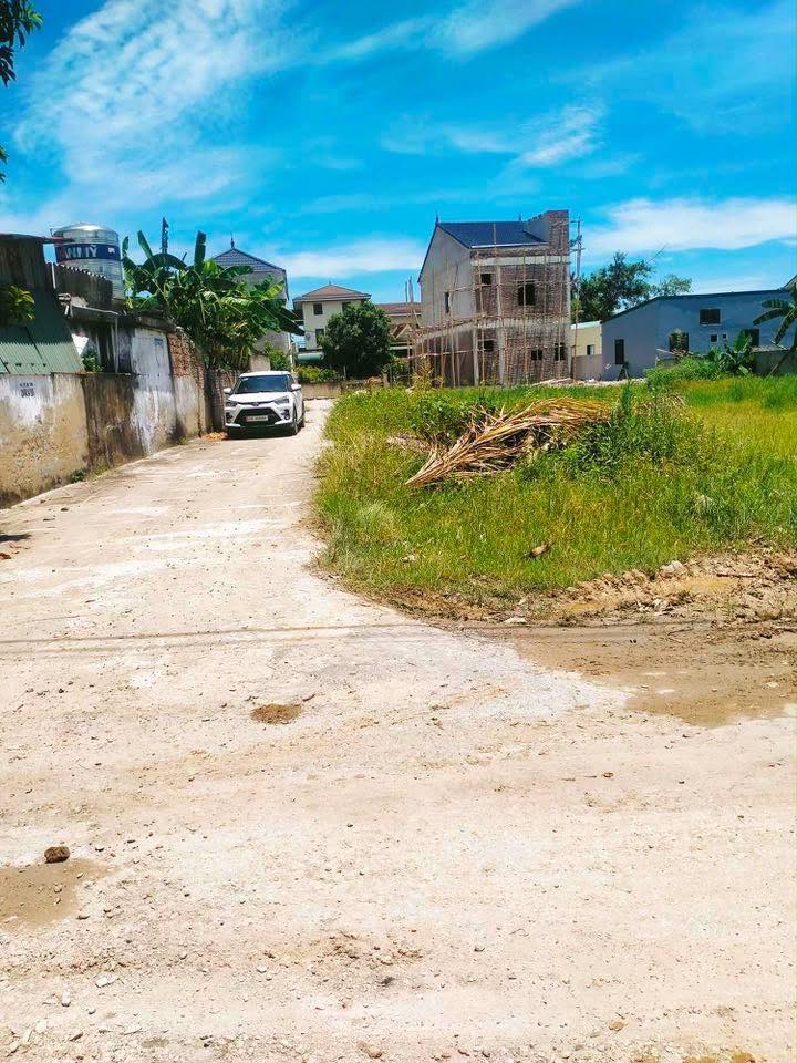 Đất nền Nghi Kim, Vinh 80m² giá 1 tỷ - Mặt tiền rộng, vị trí đắc địa!