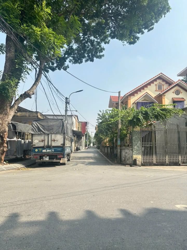 Đất nền Nghĩa Trụ Văn Giang 200m² giá 5 tỷ - Lô góc thổ cư, ô tô tránh!